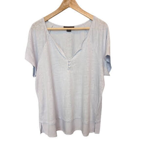 Lightweight Linen and Rayon Faux Layered Short Sleeved Top - Picture 2 of 10